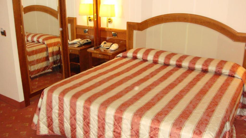 Albergo Corona Domodossola Bilik gambar